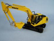 KOMATSU excavator PC200-7