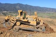 CAT Dozer D10N with SU-Blade and 3-tooth-Ripper