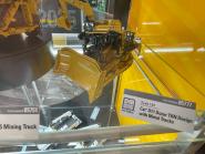 CAT Dozer D11 NEXT with Metal Tracks  1:87