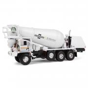 OSHKOSH Front Discharge Mixer, white