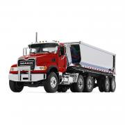 MACK Granite with Round End Dumper Trailer, rot(chrom