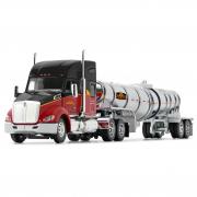 KENWORTH T680 mit Tankauflieger "Lonewolf Petroleum"