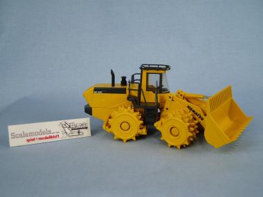 KOMATSU Compactor WF450-3 