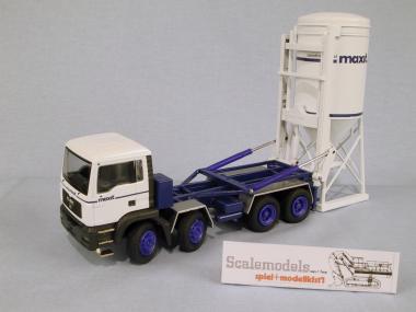 MAN TG-A 4axle with M-TEC silo placing unit 