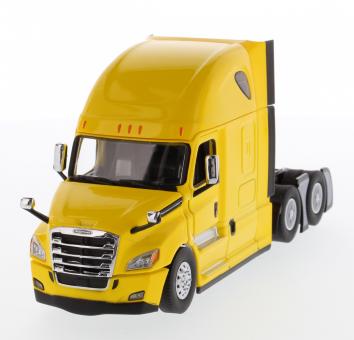 FREIGHTLINER New Cascadia, yellow 