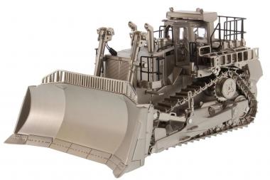 CAT Track Type Tractor D11T, Matt Silver plated 
