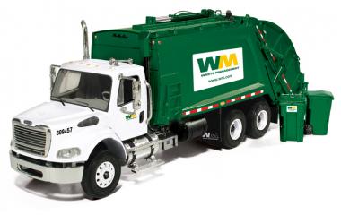 FRIGHTLINER M-2 LKW mit Müllaufbau "Waste Management" 