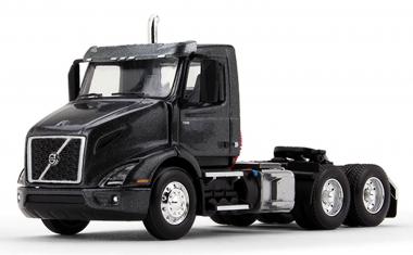 VOLVO VNR300 Day-Cab, stormy gray metallic 