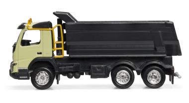 VOLVO FMX 3axle Dump Truck 