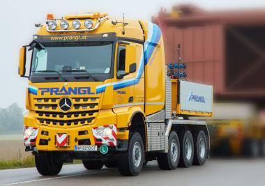 MB Arocs MP4 8x6 with 3+5axle NOOTEBOOM Lowboy "Prangl" 