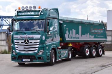 MB Actros MP5 4x2 with LANGENDORF Tipper Trailer "Sauermann" 