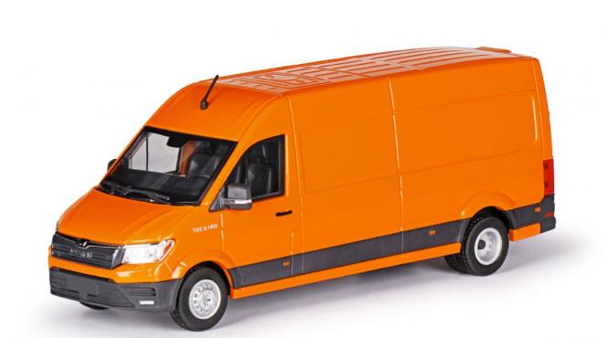 MAN TGE 5.180 Box Truck, orange 