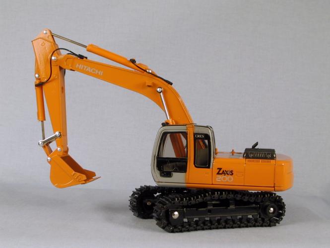 HITACHI Bagger ZX200  mit Tieflöffel 