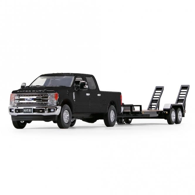 FORD F-250 PickUp with Tandem Lowboy, Agate-black 