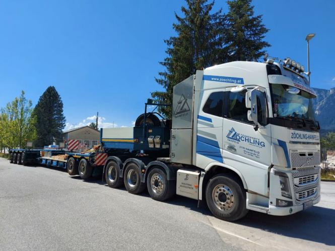 VOLVO FH4 4axle with 2+4 axle NOOTEBOOM Lowboy "Zöchling" 