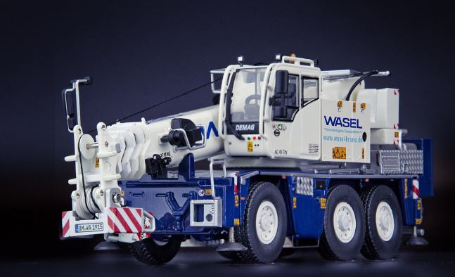 DEMAG 3achs Autokran AC45 City "Wasel" 