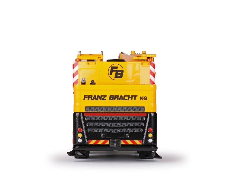 Franz poised bracht rc crane