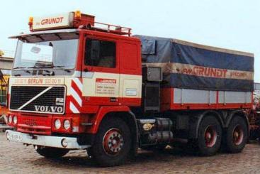 VOLVO F12 6x4 Schwerlastzugmaschine "F.W. Grundt" 