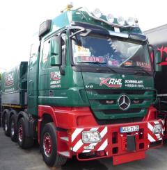 MB Actros MP3 8x4 Schwerlastzugmaschine "Kahl" 