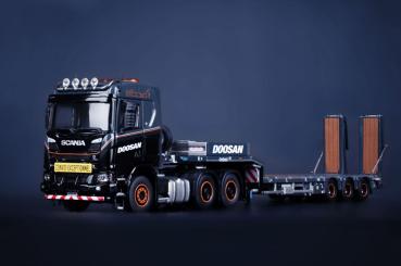 SCANIA R 6x4 mit 3achs GOLDHOFER Tieflader "Doosan" 