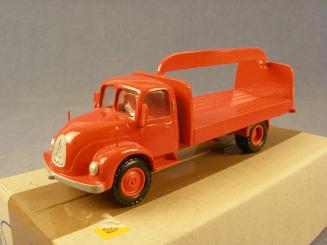 MAGIRUS DEUTZ Pritschenwagen, rot 