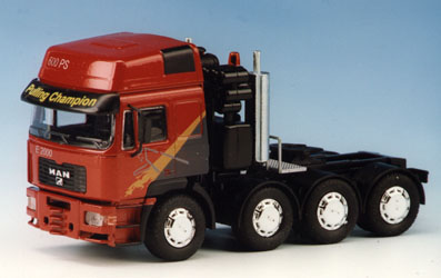 MAN 61.604 4achs Schwerlastzugmaschine 