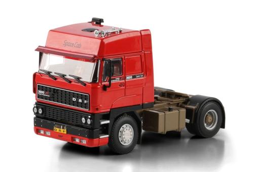 DAF 3600 4x2 Solozumaschine "Space Cab" 