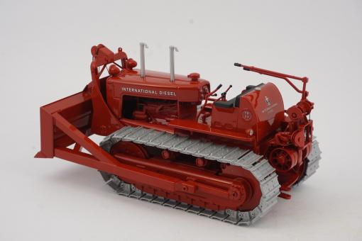 INTERNATIONAL Raupe TD24 mit Seilschild 