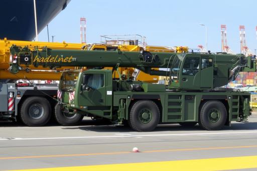 TADANO 2achs Autokran AC2.040-1, grün 